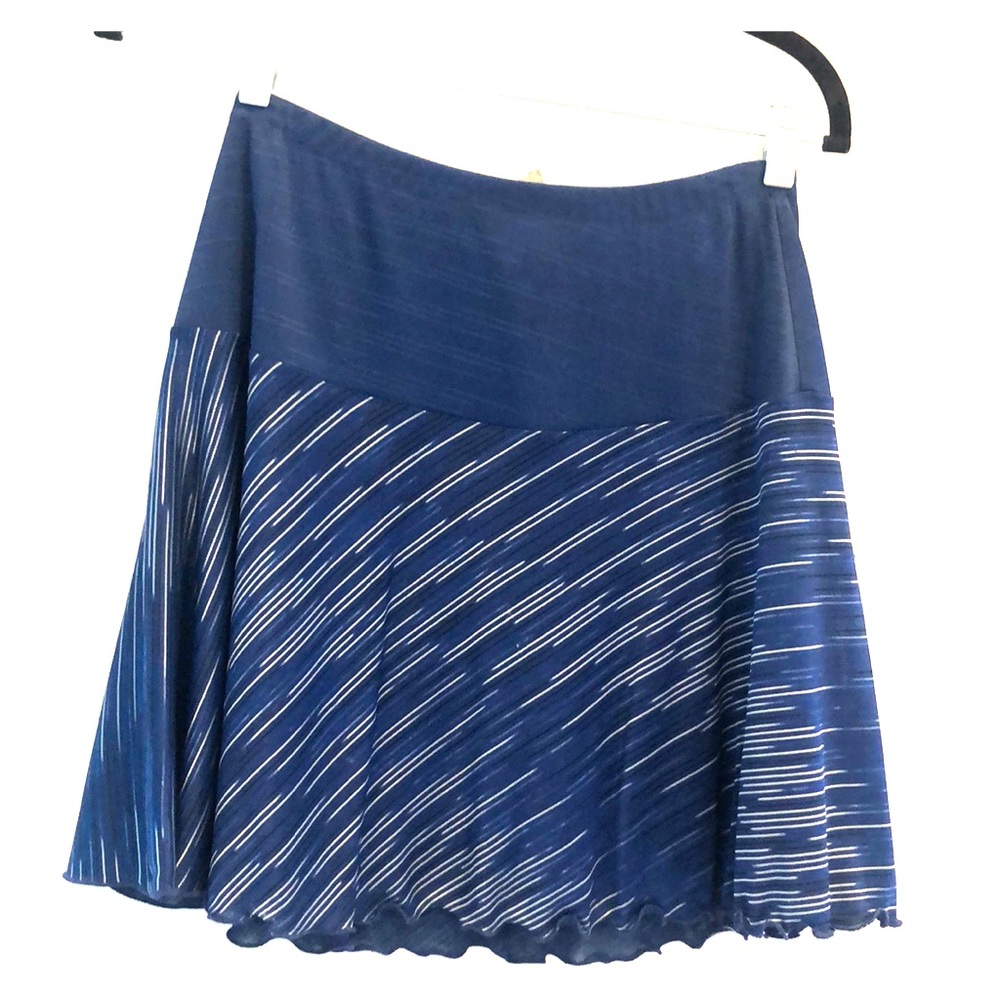 Missoni sport blue skirt.Sz 42. Fits Sz 4-8